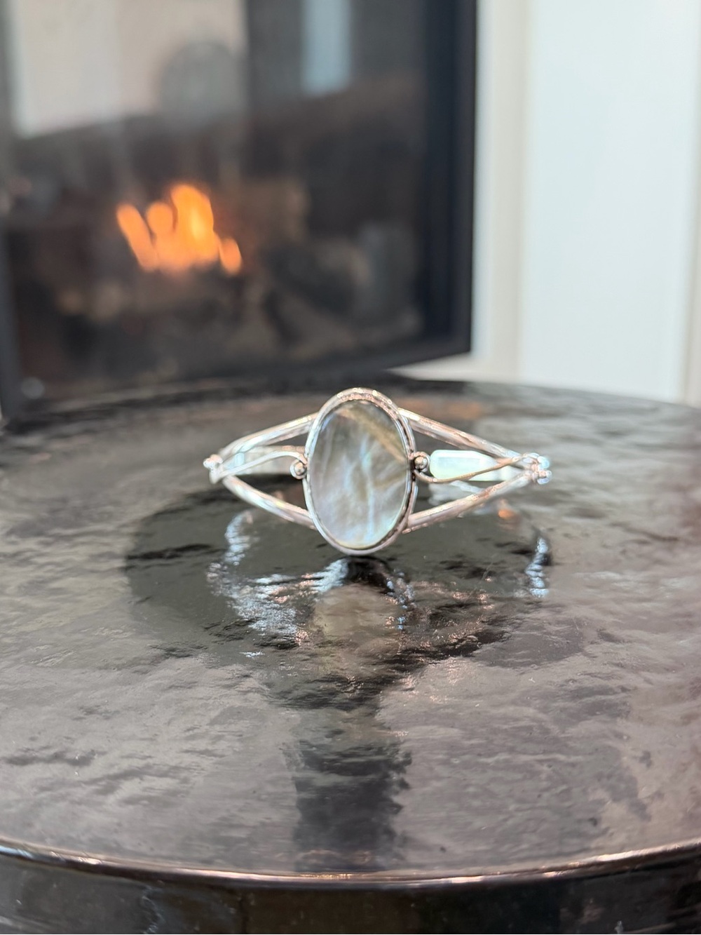 Sterling Silver Iridescent Mother of Pearl Oval Bracelet